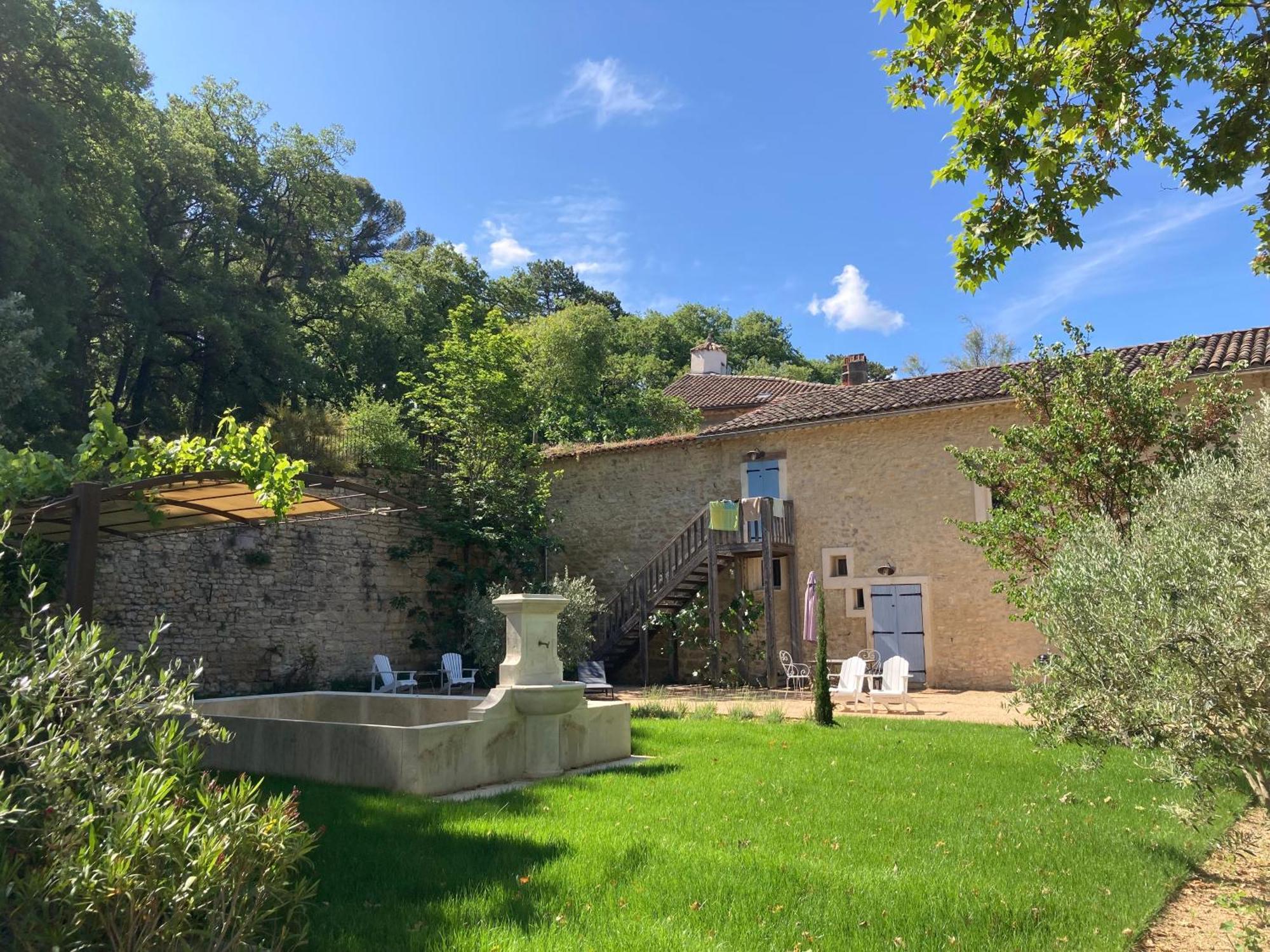 Chateau De Peyrolles Apt Εξωτερικό φωτογραφία